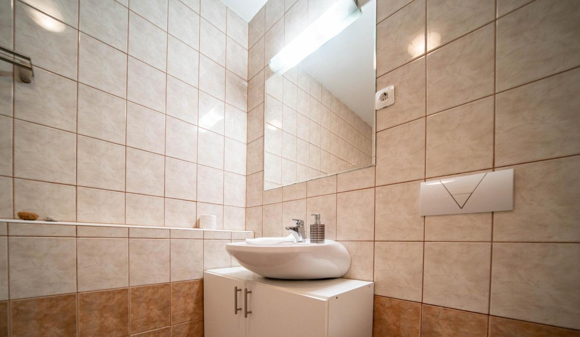Free Parking- Gellert View Apartment 4Ppl Budapest Kültér fotó