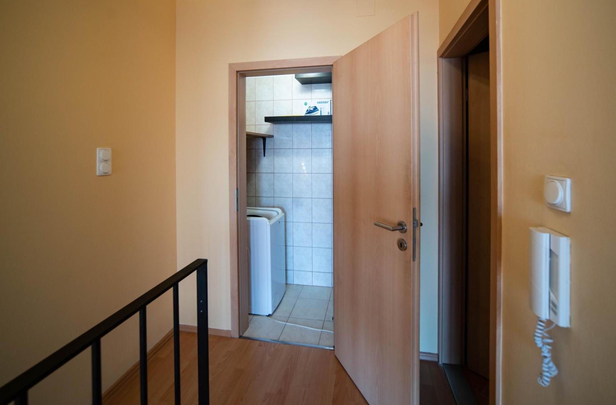 Free Parking- Gellert View Apartment 4Ppl Budapest Kültér fotó